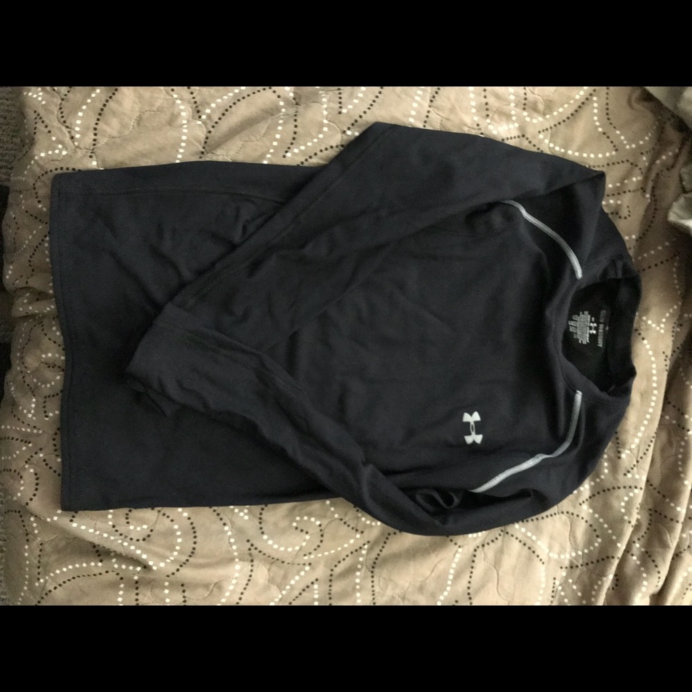 Under armor dry fit